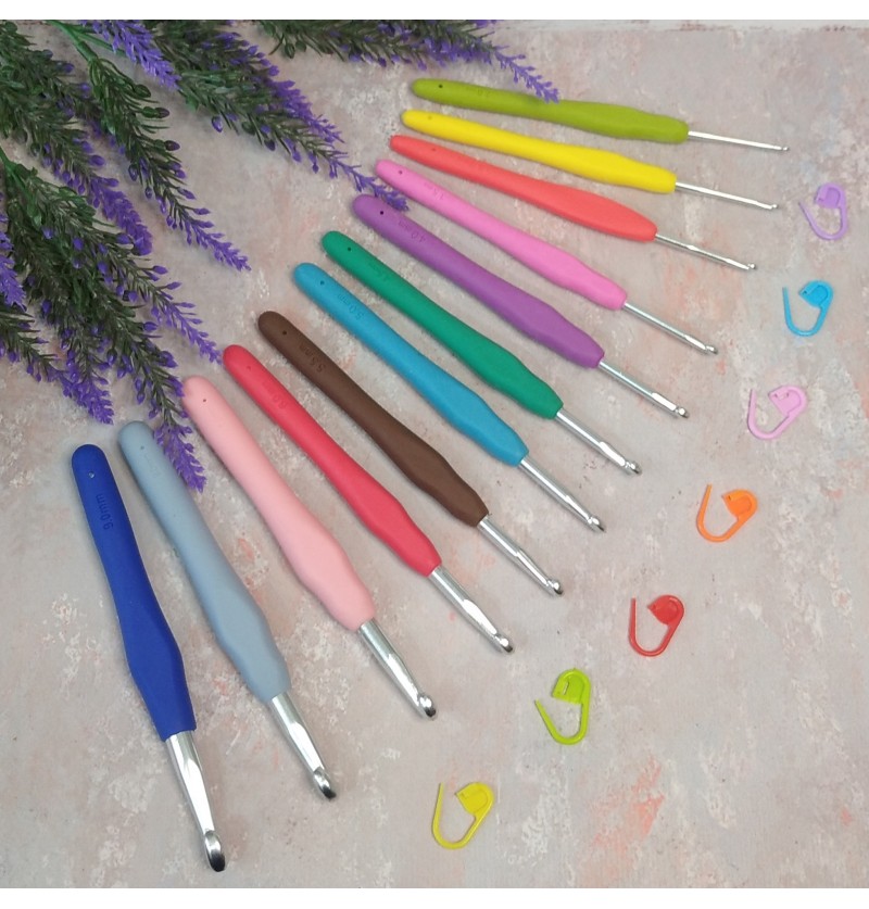 Крючок для вязания с резиновой ручкой